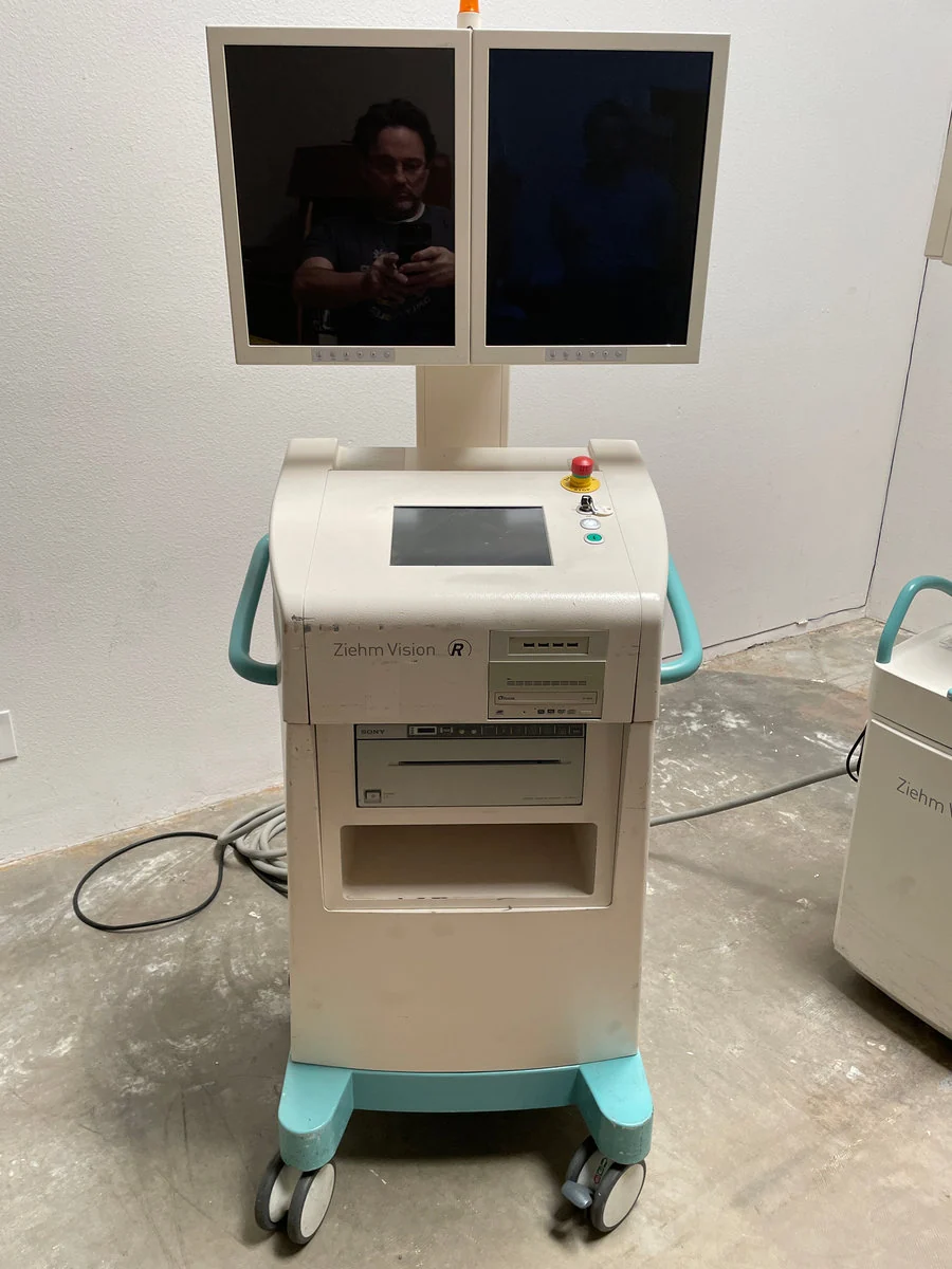 C-Arm Ziehm Vision R: SN 10018 — photograph 2